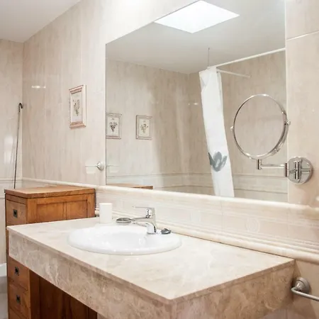 Villa Mar - 4 Bedrooms, Aircon, Private Pool, Wifi, Golf View