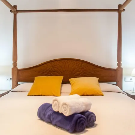 Villa Mar - 4 Bedrooms, Aircon, Private Pool, Wifi, Golf View