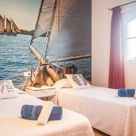 Mar - 4 Bedrooms, Aircon, Private Pool, Wifi, Golf View Villa *